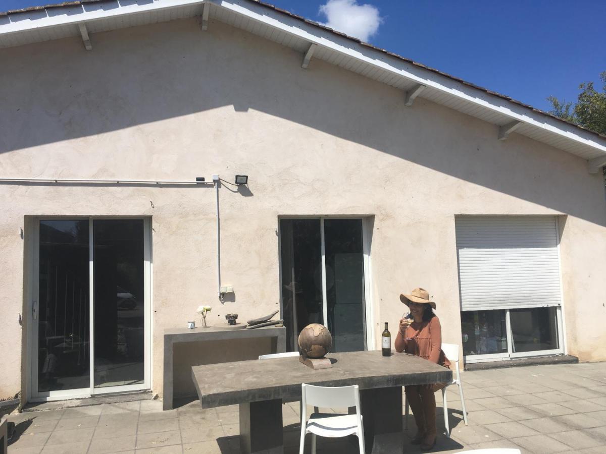 Bureaux Appartements Lesparre Medoc Екстер'єр фото